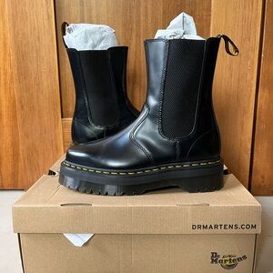 Dr. Martens 2976 Hi Quad Square Toe Leather Chelsea Boots - Unisex